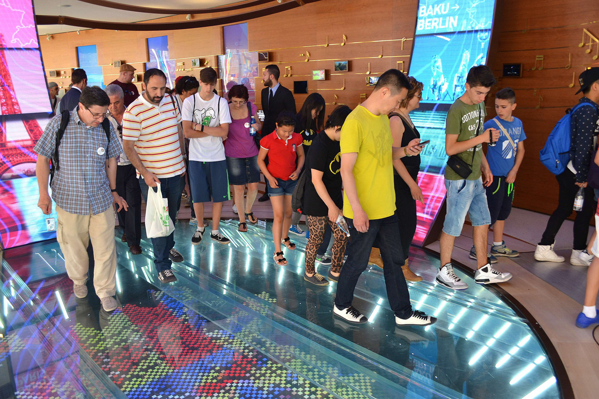 Национальный павильон Азербайджана на "Milan Expo 2015" очень популярен (ФОТО, ВИДЕО - часть I)