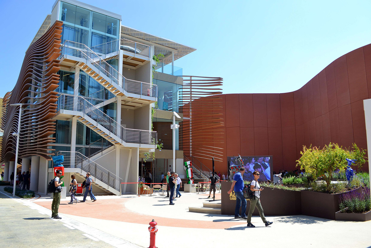 Национальный павильон Азербайджана на "Milan Expo 2015" очень популярен (ФОТО, ВИДЕО - часть I)