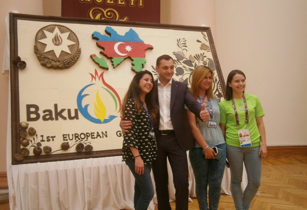 Шоколадная картина, посвященная Евроиграм, может быть включена в Книгу рекордов Гиннесса - интервью (ФОТО)