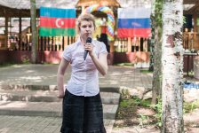 Российские дети-инвалиды нарисовали картины, посвященные Азербайджану и Евроиграм (ФОТО)