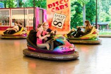 Российские дети-инвалиды нарисовали картины, посвященные Азербайджану и Евроиграм (ФОТО)