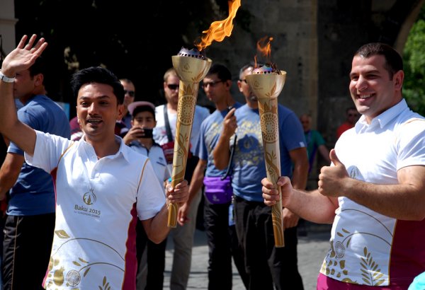Факел первых Евроигр в Ичеришехер (ФОТО)
