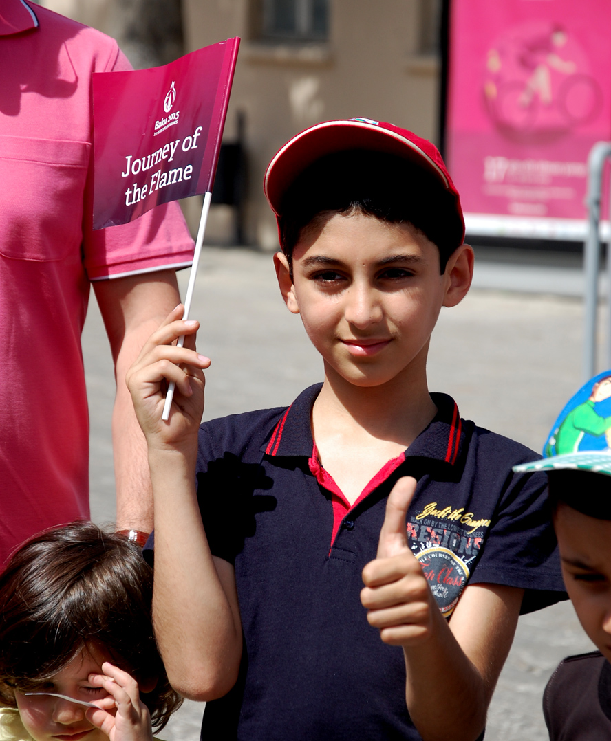 Факел первых Евроигр в Ичеришехер (ФОТО)