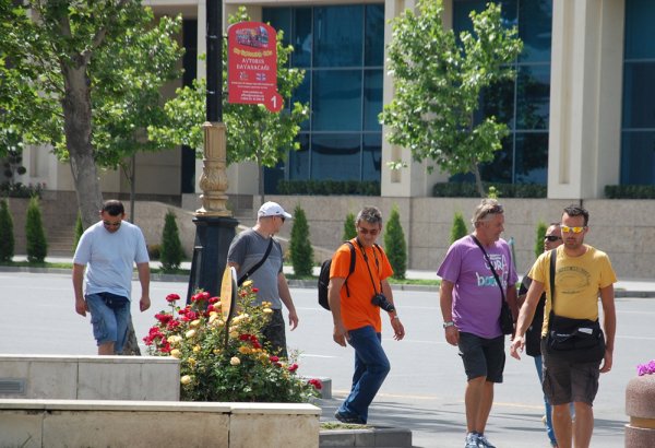 Иностранные журналисты отдохнут в Азербайджане