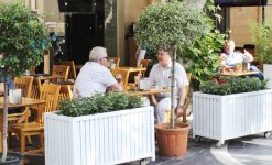 Массовый наплыв туристов в Баку в преддверии Евроигр (ФОТО)