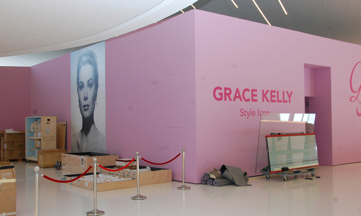 Для выставки Грейс Келли в Центре Гейдара Алиева установлены специальная система вентиляции и световые эффекты (ФОТО, ВИДЕО)