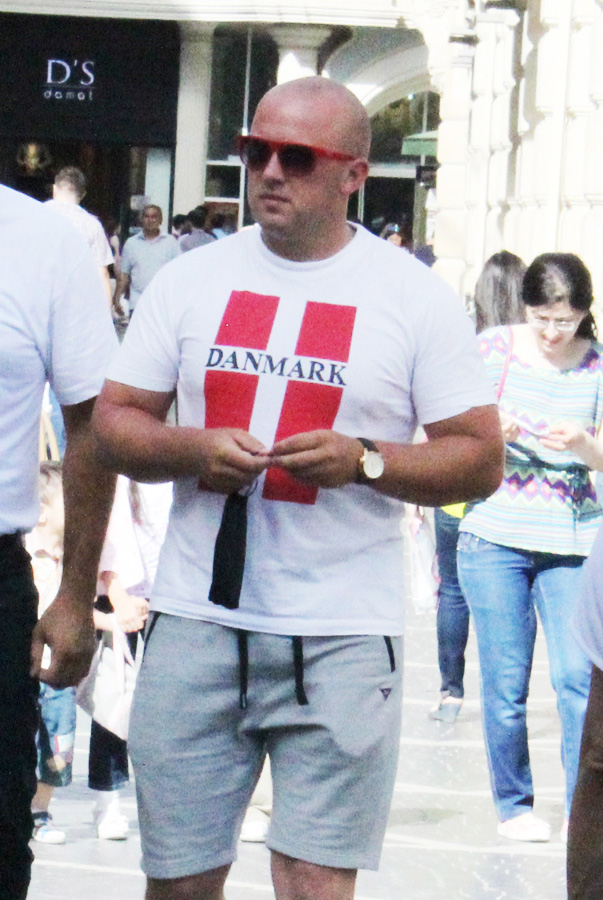 Массовый наплыв туристов в Баку в преддверии Евроигр (ФОТО)