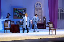 Комедия Узеира Гаджибейли на английском языке для гостей Евроигр (ФОТО)