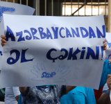 Перед посольством Великобритании в Азербайджане прошла акция протеста