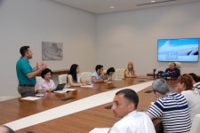 В Центре Гейдара Алиева прошла встреча с легендарным Робером Оссейном: "Когда говорю про Азербайджан, на глаза наворачиваются слезы"  (ФОТО)