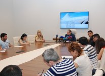 В Центре Гейдара Алиева прошла встреча с легендарным Робером Оссейном: "Когда говорю про Азербайджан, на глаза наворачиваются слезы"  (ФОТО)