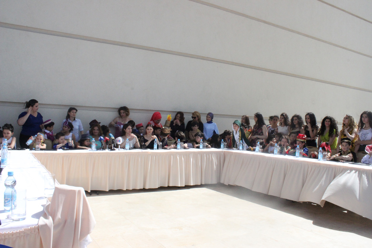 В Баку проходит фестиваль моды, посвященный Евроиграм (ФОТО)