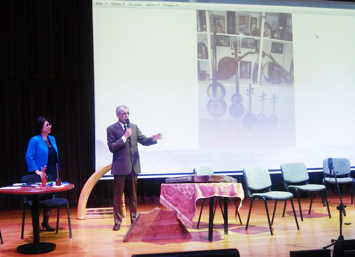 В Баку состоялась презентация усовершенствованных народных инструментов (ФОТО)