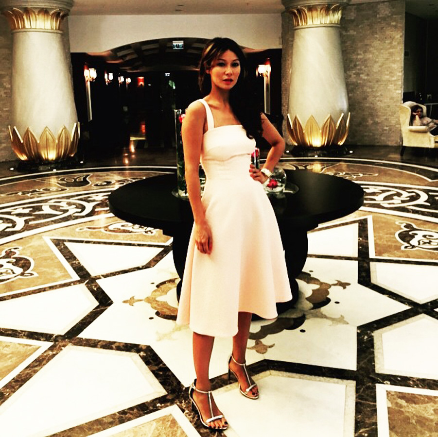 Российская телеведущая Марина Ким приехала на Евроигры в Баку (ФОТО)