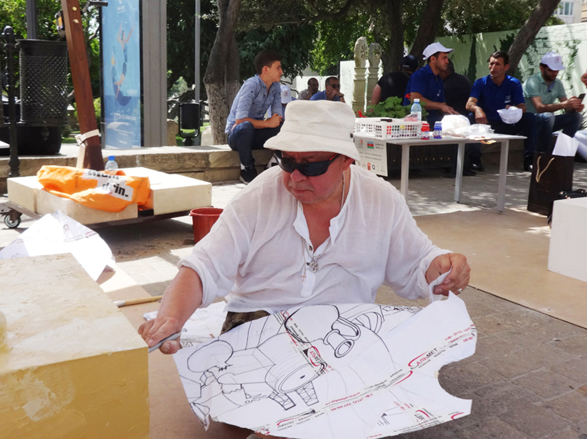 Обязательно посещу церемонию открытия Евроигр - художник из Санкт-Петербурга