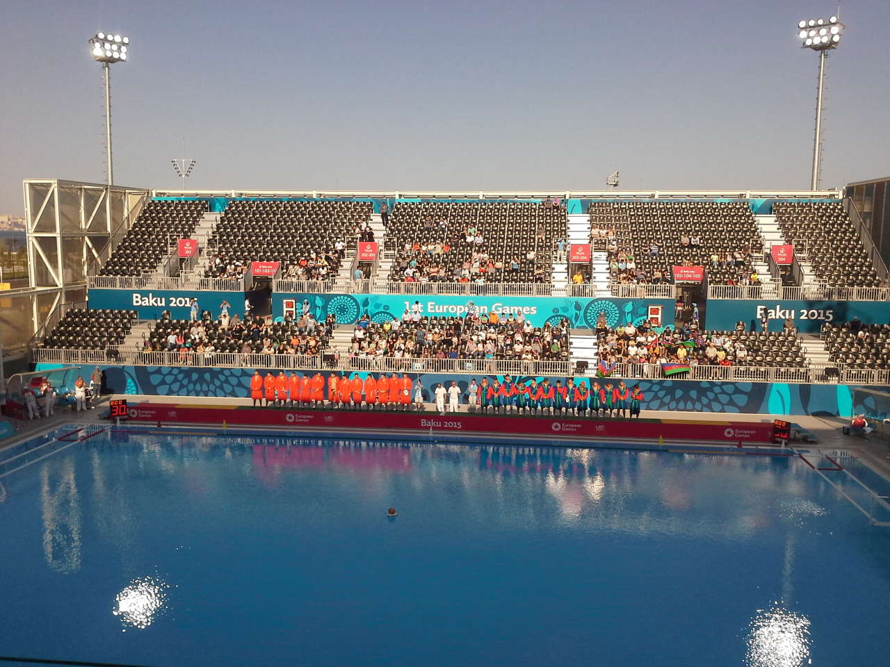 Начался матч по водному поло между сборными Азербайджана и Румынии (ФОТО)