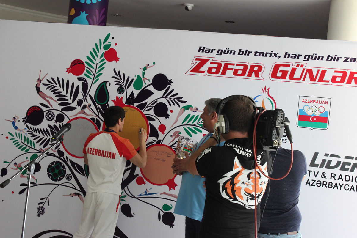 НОК чествует  первых азербайджанских победителей и медалистов Евроигр (ФОТО)