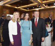 Президент Ильхам Алиев: Мы хотим превратить Азербайджан в развитую страну мира