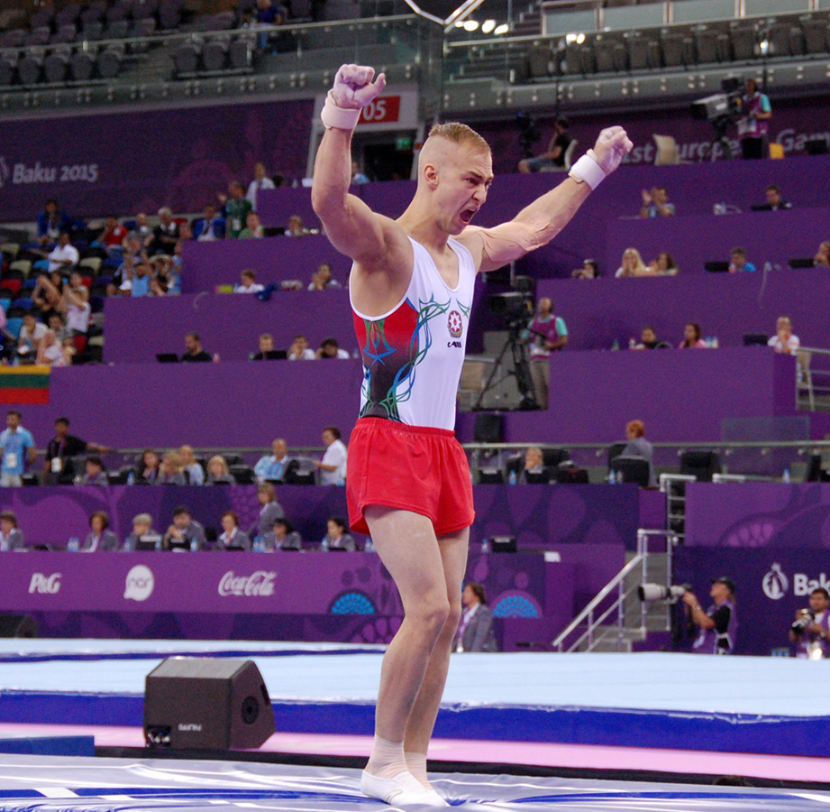 Азербайджанские гимнасты выступают на соревнованиях в рамках Евроигр (ФОТО) (версия 2)