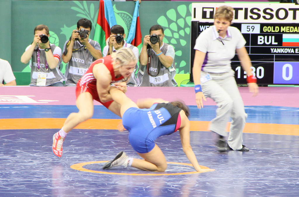 Азербайджан завоевал "золото" в женской борьбе на Евроиграх (ФОТО) (ВИДЕО)