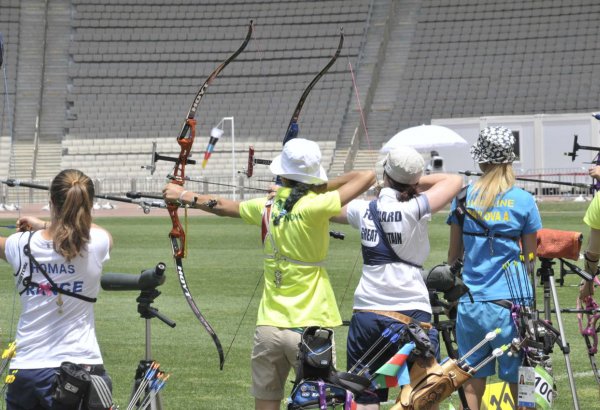 Азербайджанская лучница вышла в 1/16 финала соревнований Евроигр