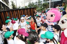 Вице-президент Фонда Гейдара Алиева Лейла Алиева приняла участие в празднестве для маленьких воспитанников детских домов и Центра реабилитации детей с синдромом Дауна (ФОТО)