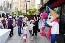 Вице-президент Фонда Гейдара Алиева Лейла Алиева приняла участие в празднестве для маленьких воспитанников детских домов и Центра реабилитации детей с синдромом Дауна (ФОТО)