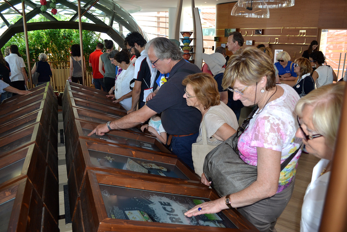 Нам очень понравились азербайджанская кухня: контент-менеджер Expo-2015 (ФОТО - часть V)