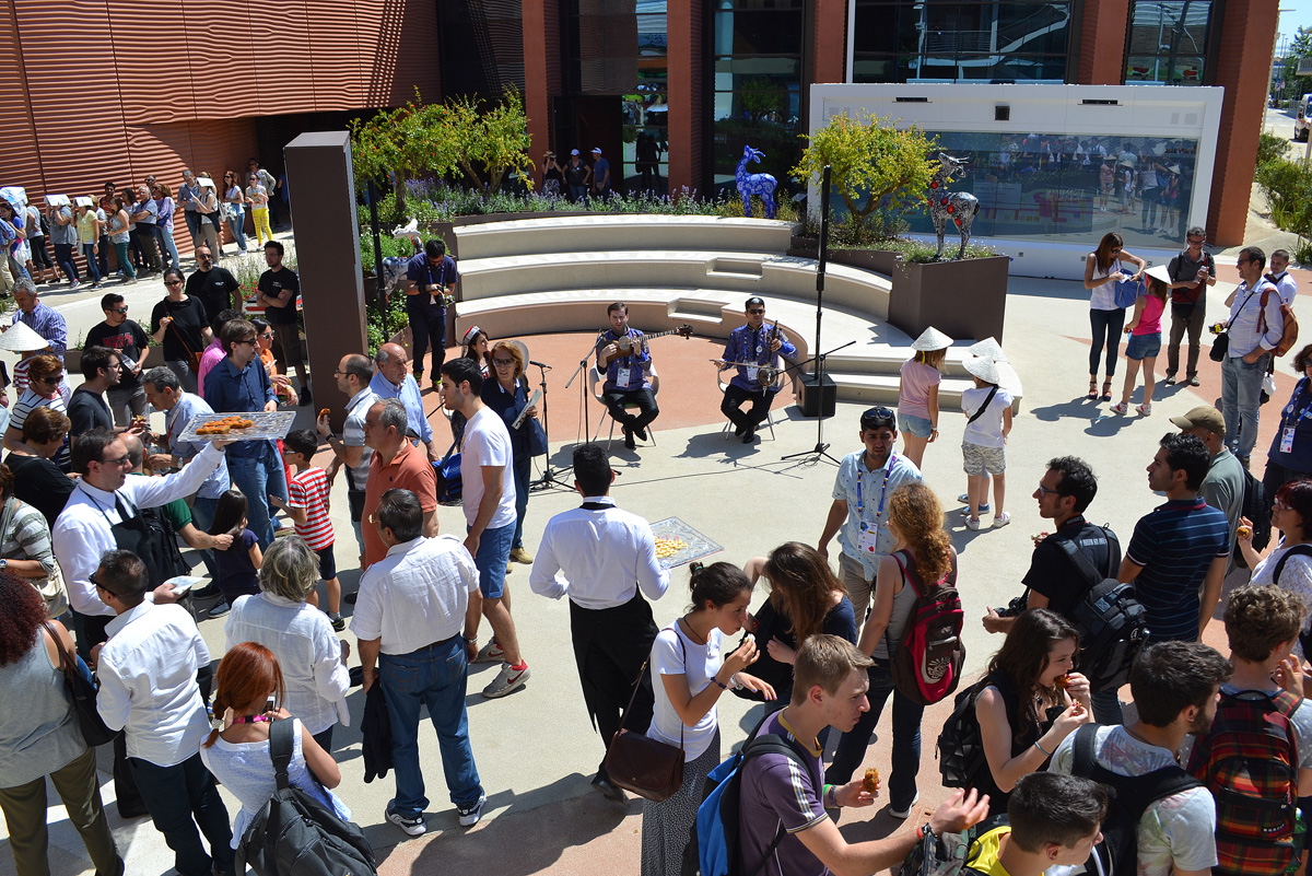 Нам очень понравились азербайджанская кухня: контент-менеджер Expo-2015 (ФОТО - часть V)