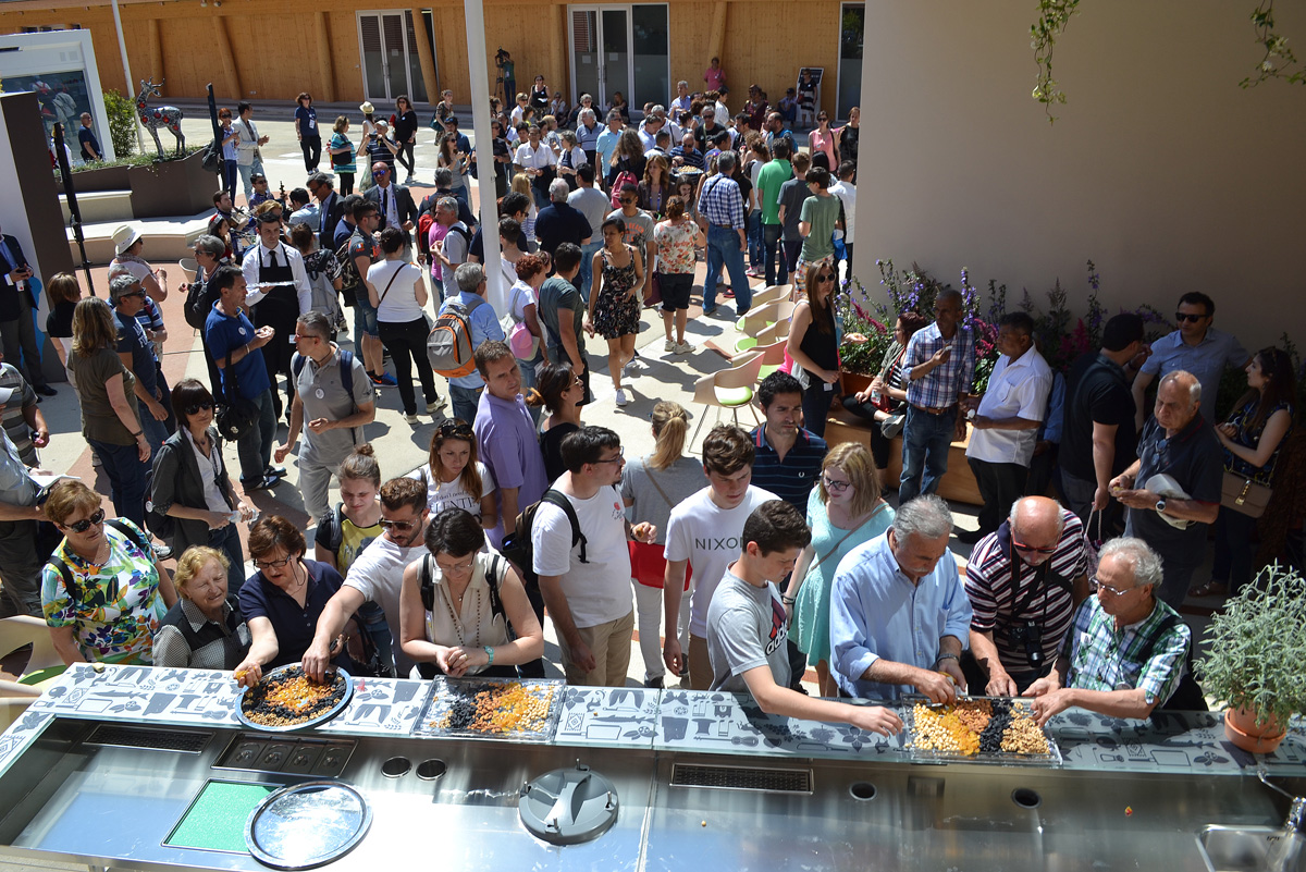 Нам очень понравились азербайджанская кухня: контент-менеджер Expo-2015 (ФОТО - часть V)