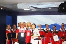 Олимпийский чемпион Назим Гусейнов посетил Дом болельщиков Евроигр (ФОТО)