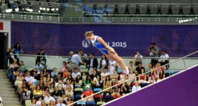 На Евроиграх в Баку продолжаются соревнования по прыжкам на батуте (ФОТО)