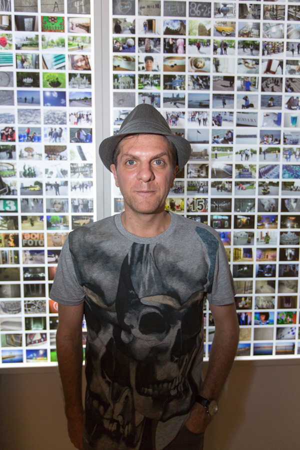 В галерее YAY состоялось открытие выставки "Нестерпимая легкость бытия" 
 (ФОТО)