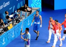 Два азербайджанских боксера вступают в борьбу в рамках первых Евроигр (ФОТО)