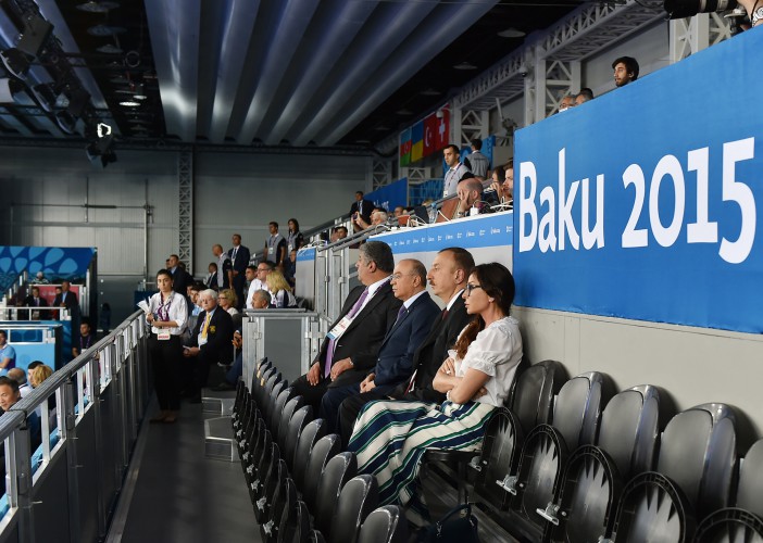 Президент Ильхам Алиев и его супруга Мехрибан Алиева наблюдали за борьбой Айхана Тагизаде за выход в финал соревнований по тхэквондо на Евроиграх (ФОТО)