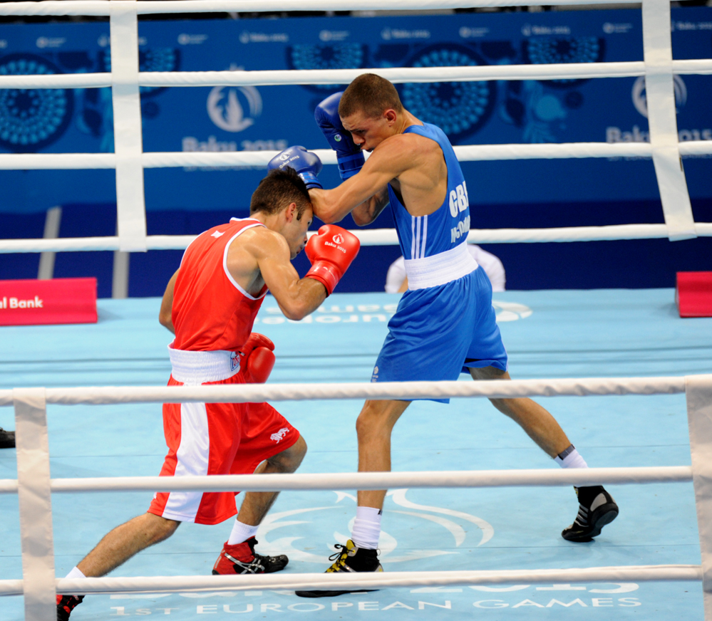 Два азербайджанских боксера вступают в борьбу в рамках первых Евроигр (ФОТО)