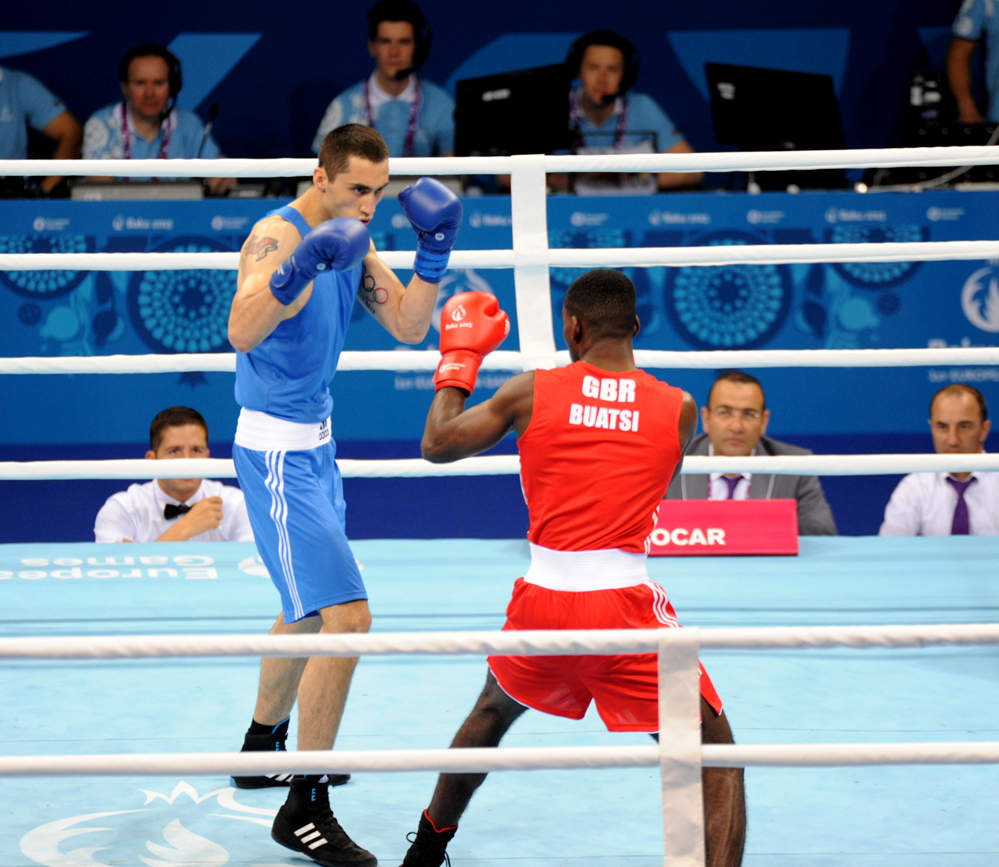 Два азербайджанских боксера вступают в борьбу в рамках первых Евроигр (ФОТО)