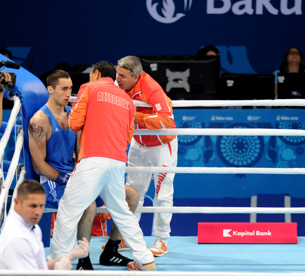 Два азербайджанских боксера вступают в борьбу в рамках первых Евроигр (ФОТО)