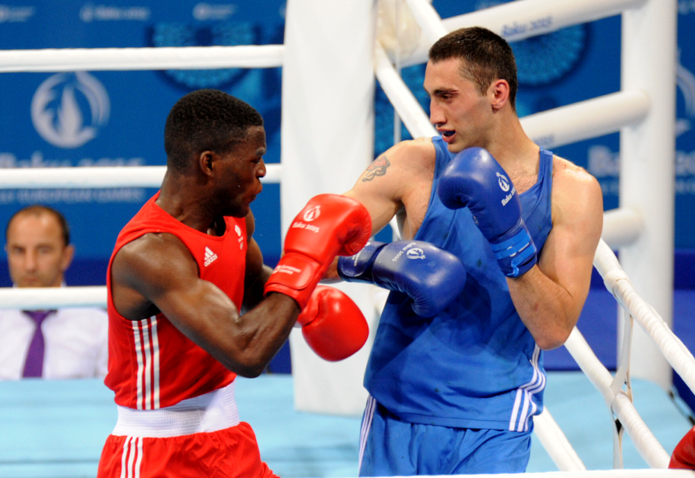 Два азербайджанских боксера вступают в борьбу в рамках первых Евроигр (ФОТО)