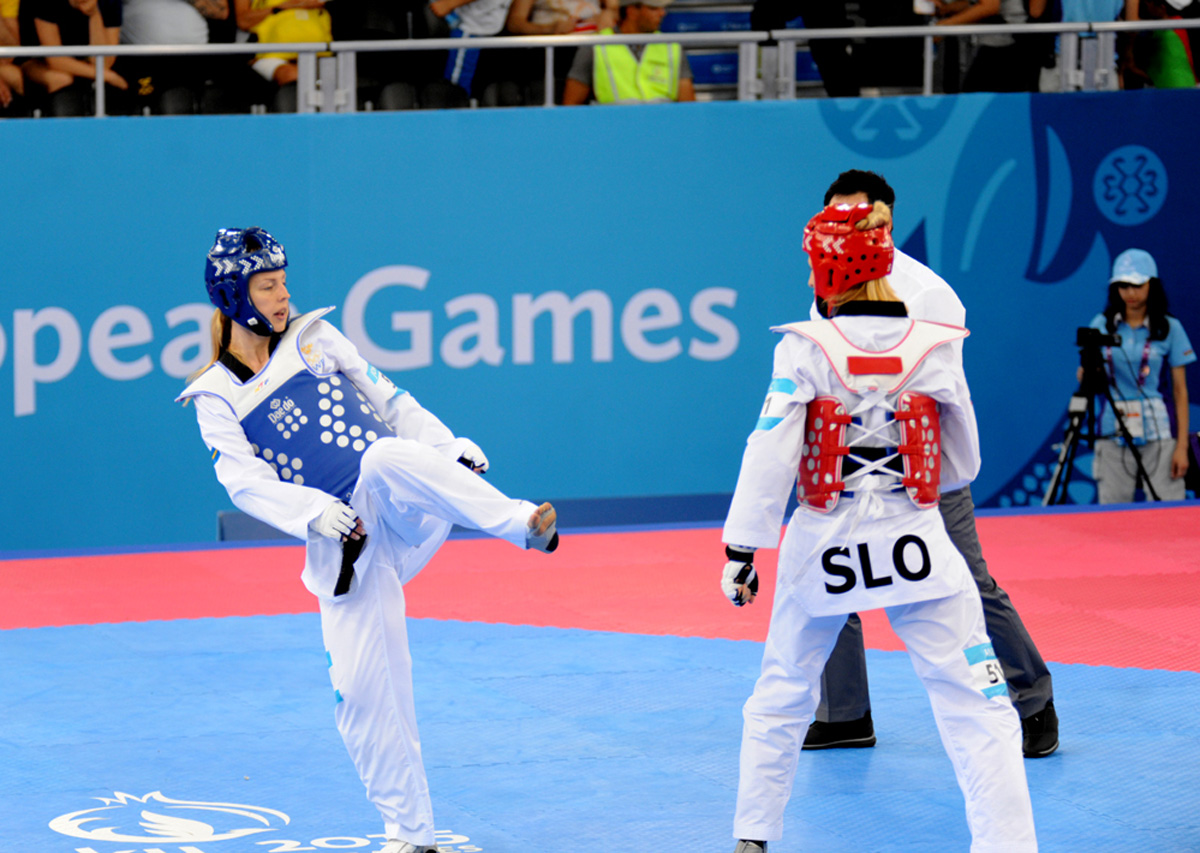 Азербайджанские тхэквондисты вышли в четвертьфинал на Евроиграх (ФОТО)