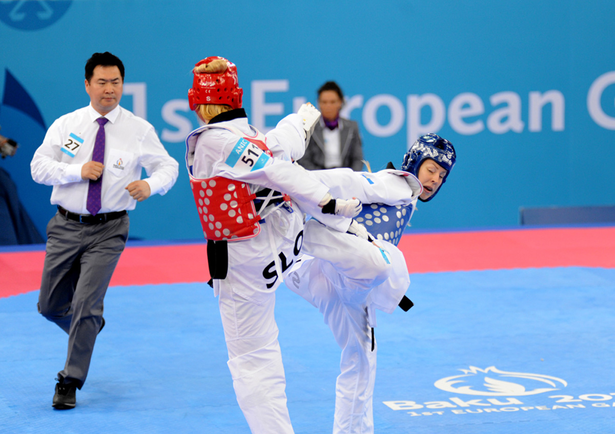 Азербайджанские тхэквондисты вышли в четвертьфинал на Евроиграх (ФОТО)