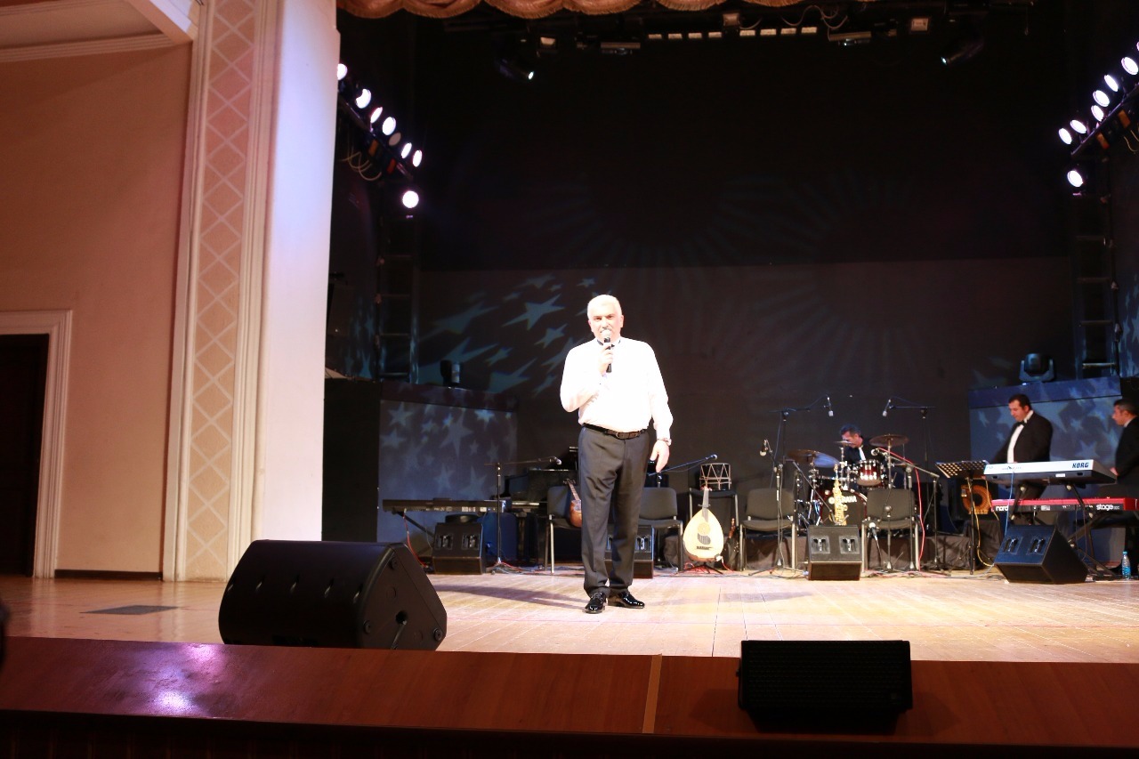 Для гостей Евроигр провели вечер этно-джаза, шансона  и национального танца (ФОТО)