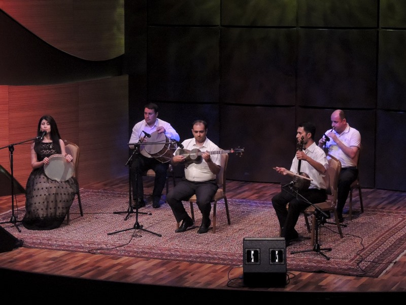 Гости Евроигр восхищены азербайджанской народной музыкой (ФОТО)