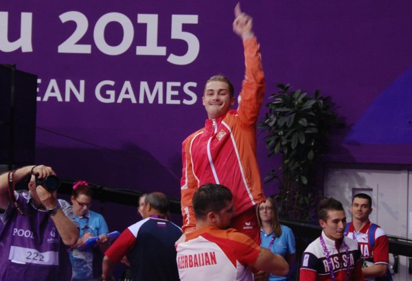 Азербайджанский гимнаст выиграл "золото" Евроигр в упражнениях на параллельных брусьях (ФОТО)