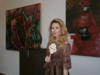 Гостям Евроигр представили магические кофейные платья (ФОТО)