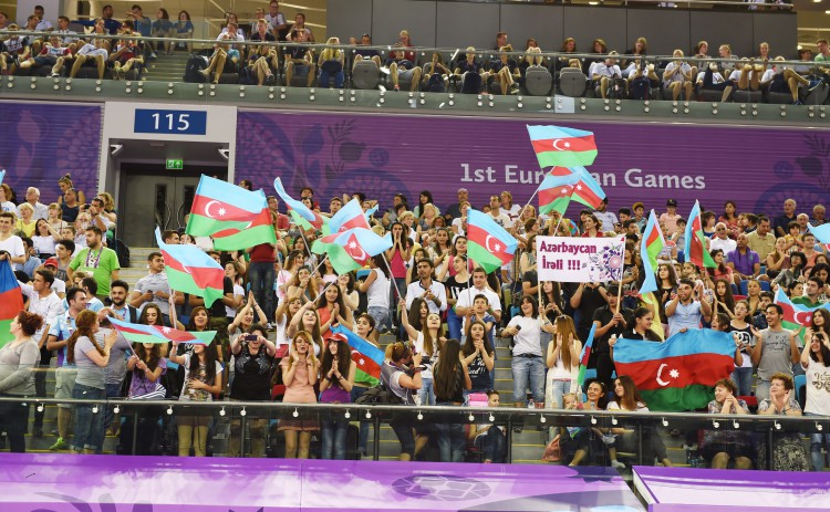 Первая леди Азербайджана Мехрибан Алиева наградила победителей по спортивной гимнастике  (ФОТО,ВИДЕО)