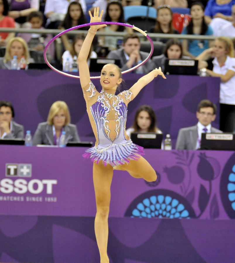 Российская гимнастка Маргарита Мамун завоевала "золото" Евроигр (ФОТО)