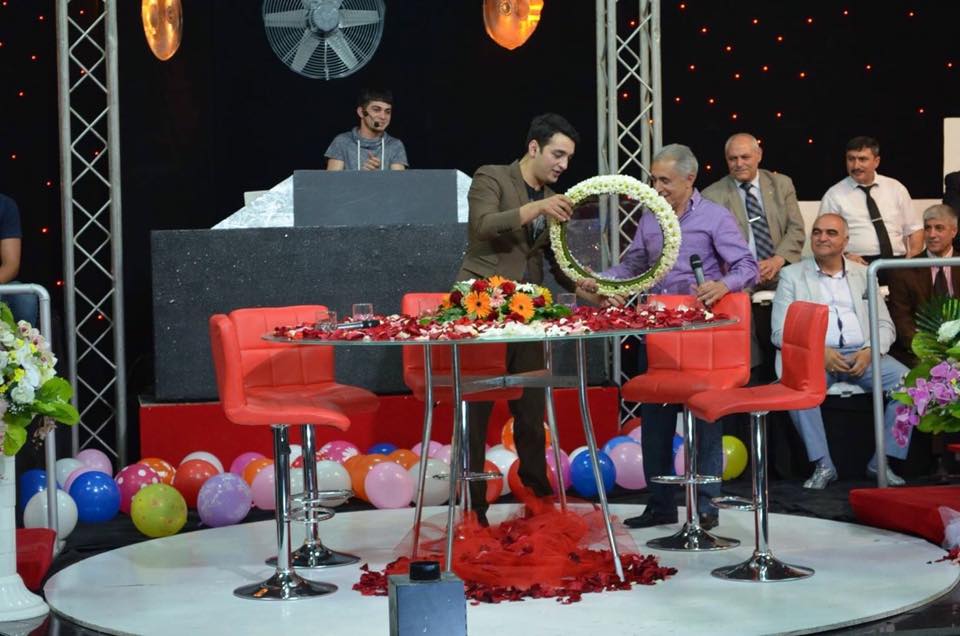 Алим Гасымов исполнил мейхану в честь дня рождения Заура Набиоглу (ФОТО)