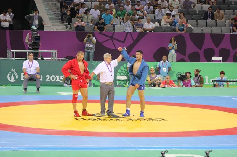 Четыре азербайджанских самбиста вышли в финал соревнований Евроигр (версия 4) (ФОТО)