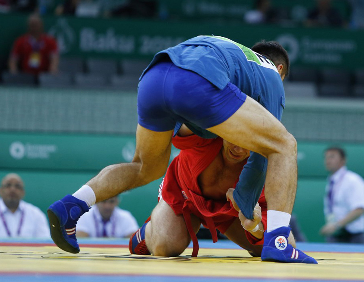 Четыре азербайджанских самбиста вышли в финал соревнований Евроигр (версия 4) (ФОТО)